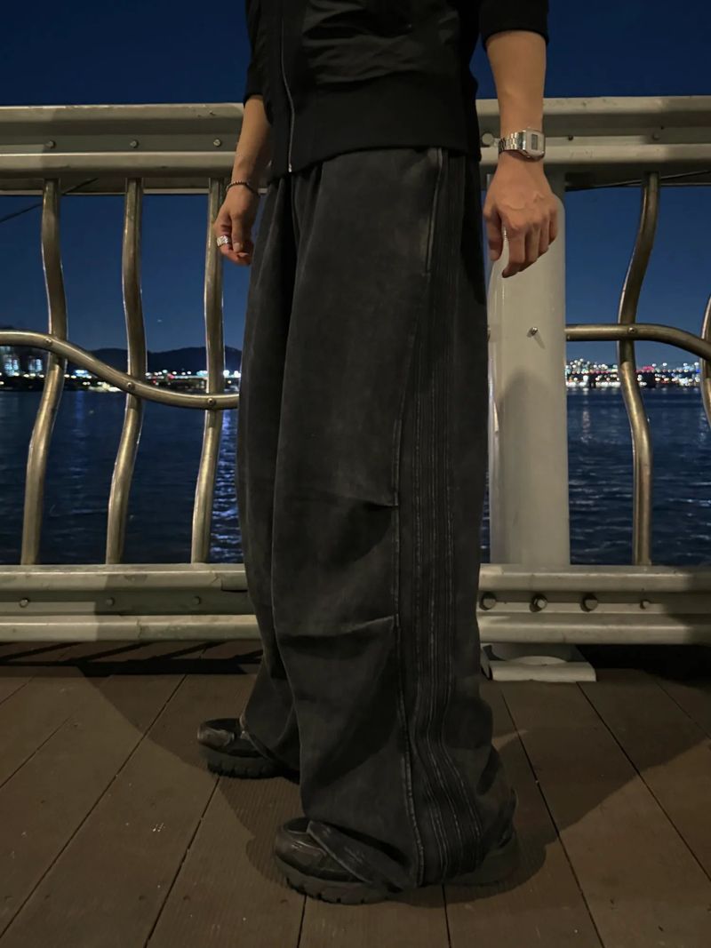 AVAND（アバンド）の「Vintage pigment track pants（Pants）」