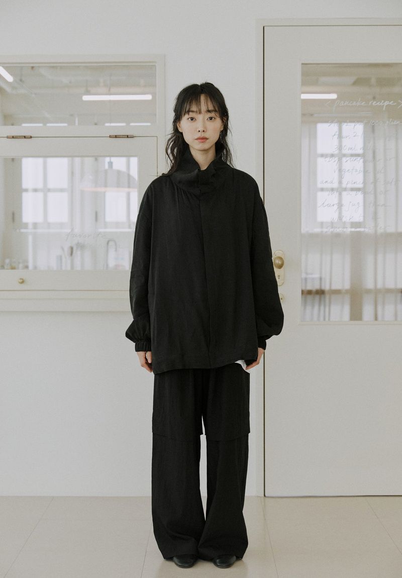 unisex folding pants black