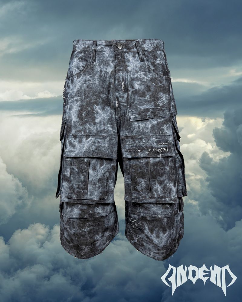 ANDEND（エンデンド）の「DISTRESSED WAVE SHORT DENIM CARGO PANT（Pants）」