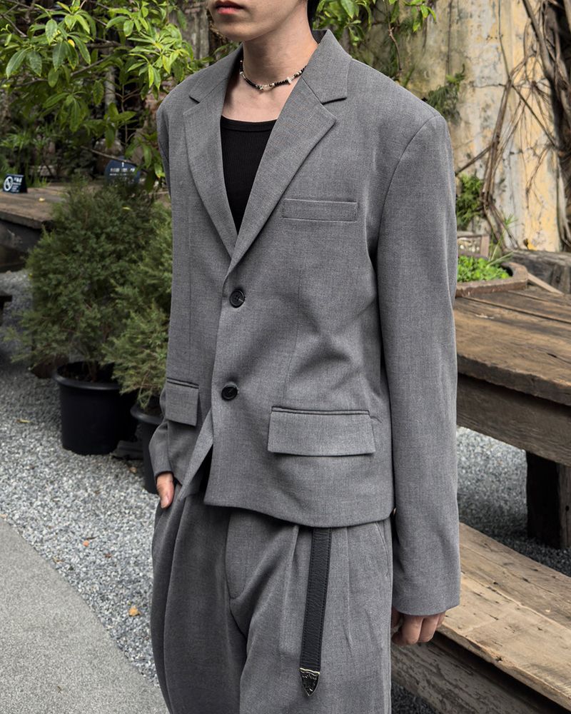 LUMI Oversized Crop Blazer
