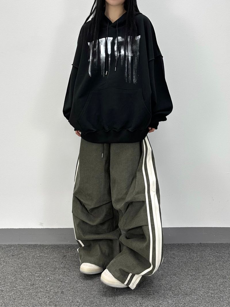 media track denim pants