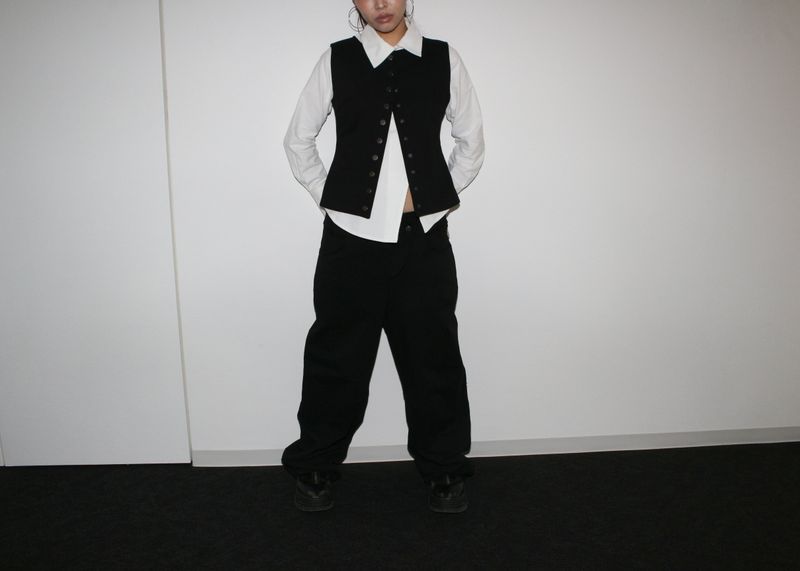 Button vest [Black]