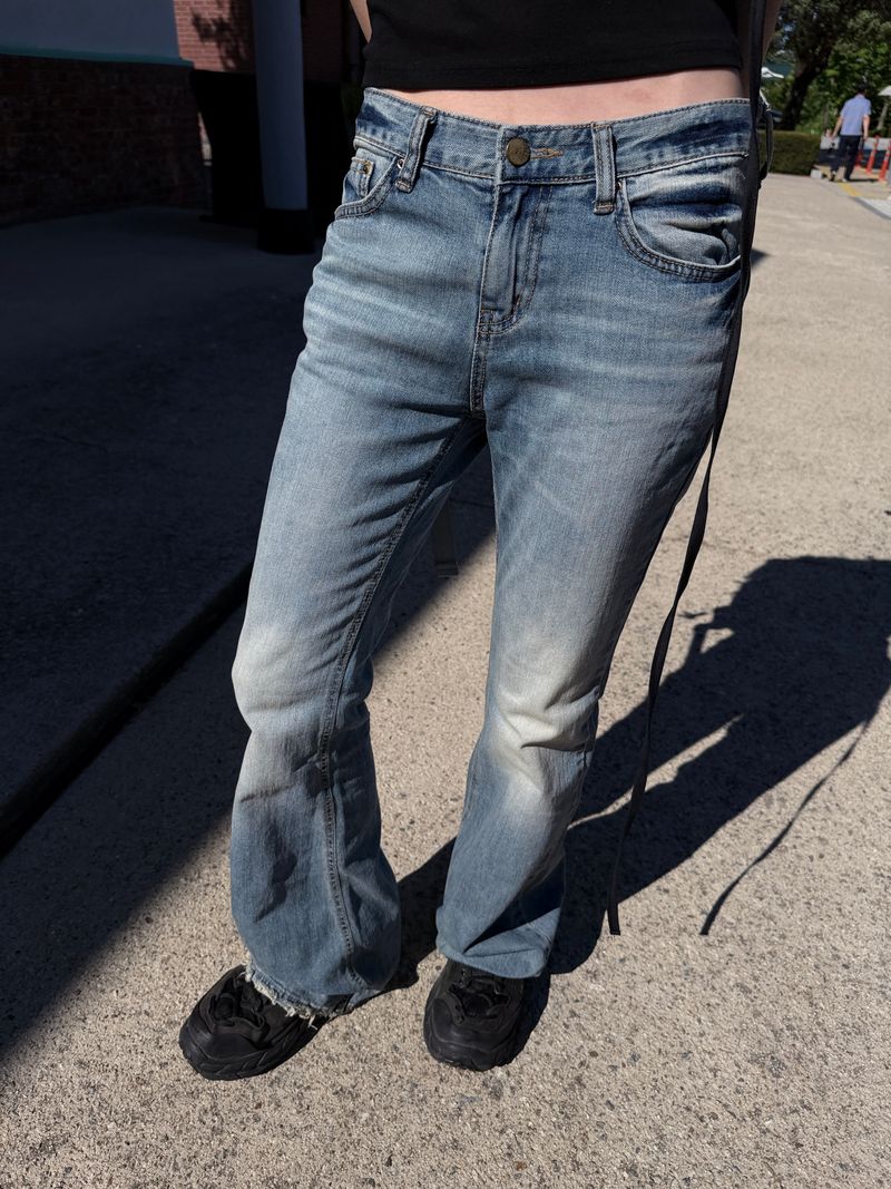 ESSENTIAL BOOTSCUT PANTS