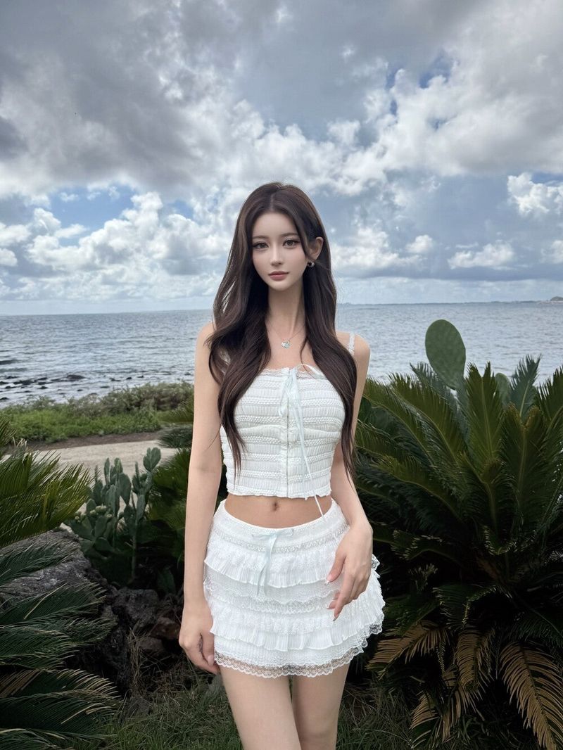 Seow（ソウ）の「1519. White frill 2pc（Setup）」