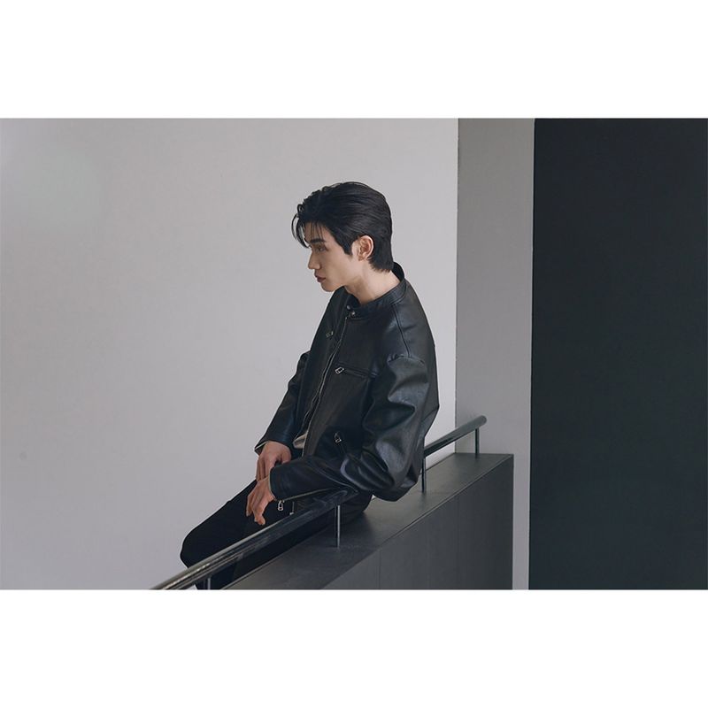 Essential cracked leather biker jacket(Black)