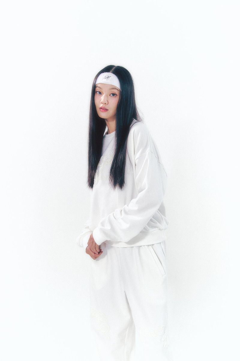 Point Ribbon Sweatshirt White