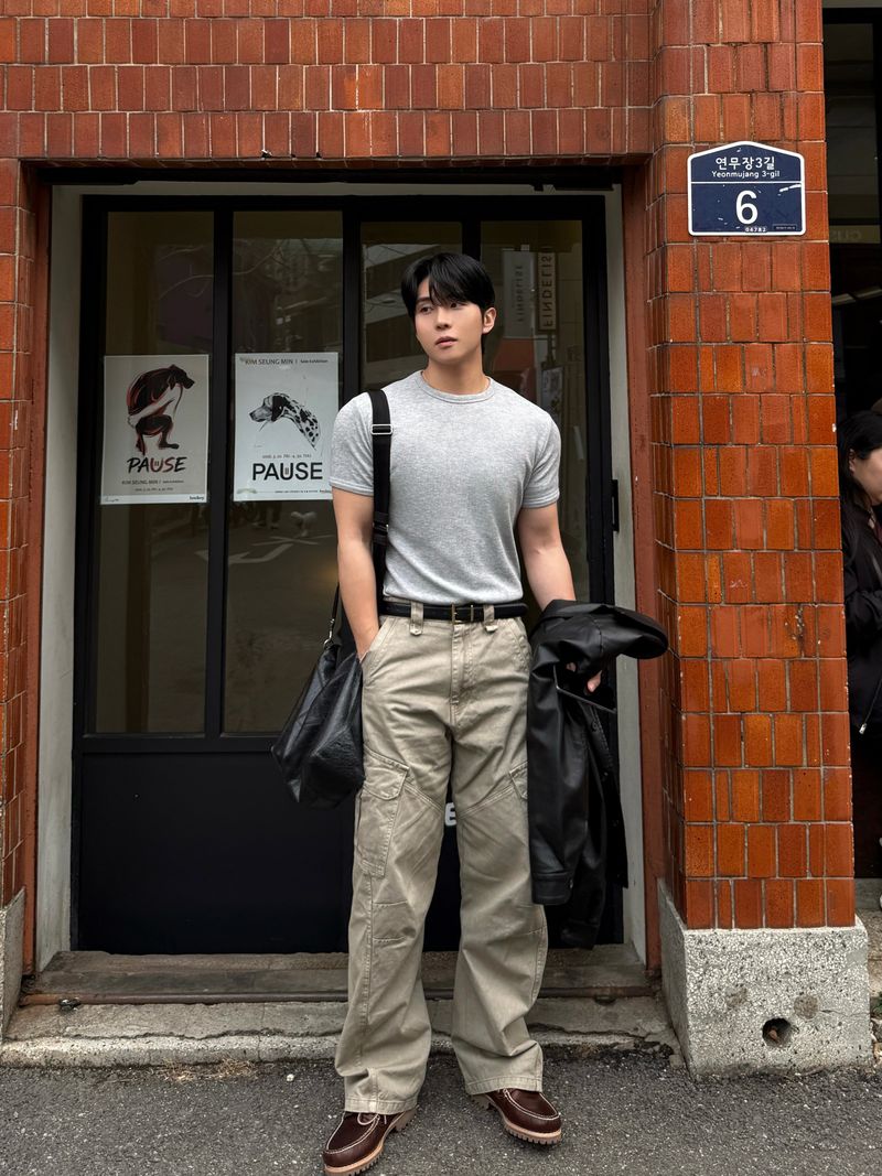 Twill curved wide cargo pants