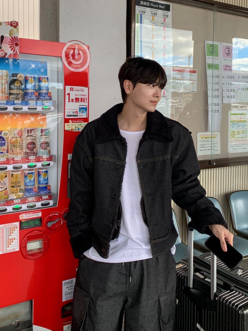 WHAT A LOOK（ワット ア ルック）の「(Premium) カッティングオープンデニムマスタング（ジャケット/アウター）」