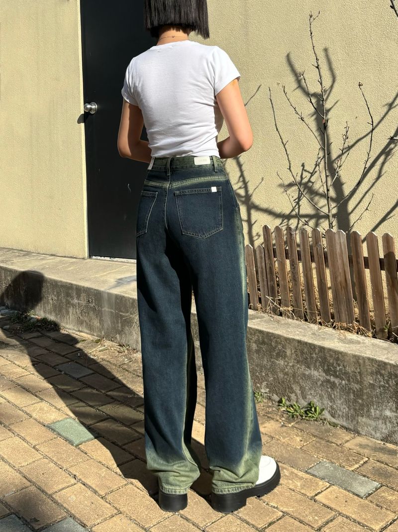 GREENERY COLOR SPRAY DYED WIDE DENIM PANTS code 21017