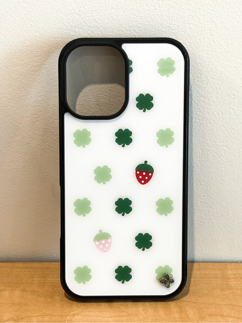 [Glass] Strawberry Clover Case