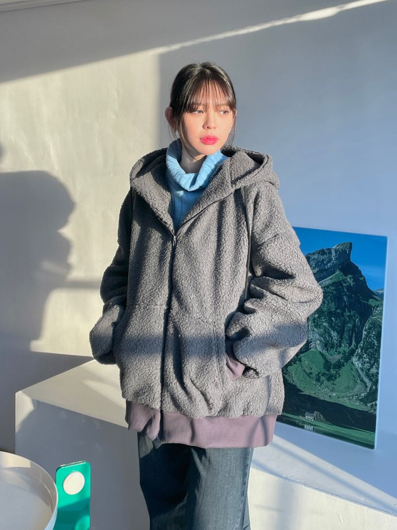Turley hood zip-up