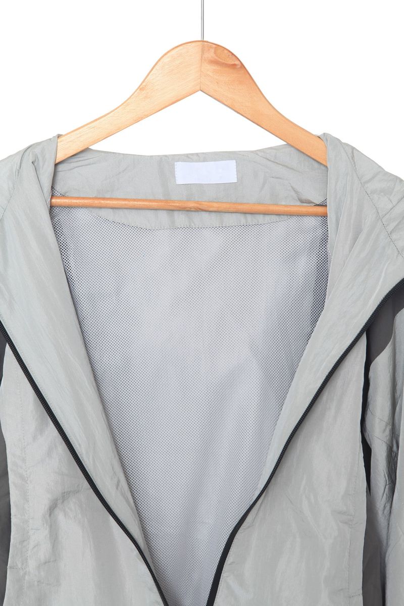 Packing Colour Windbreaker