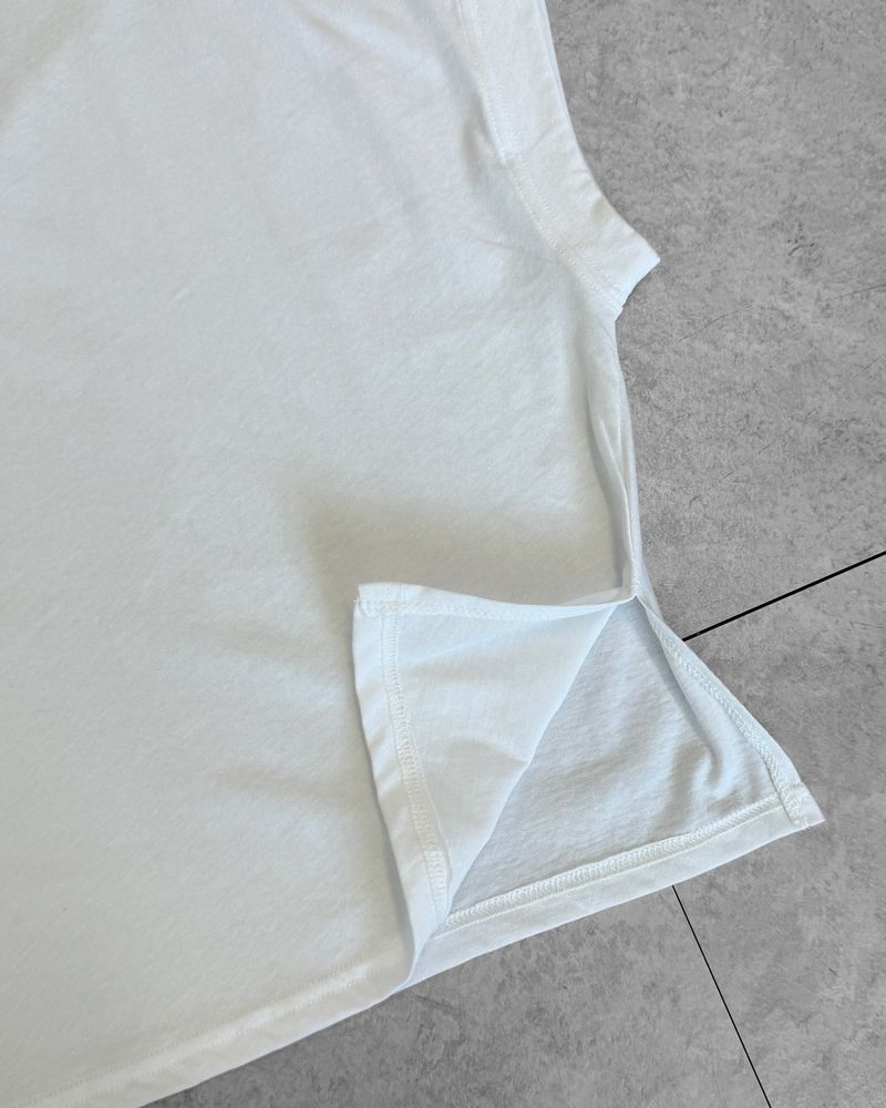 FREE LOOSE OFF-SHOULDER T-SHIRT