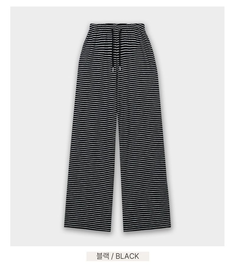 [MADE] Seed, stripe training pants