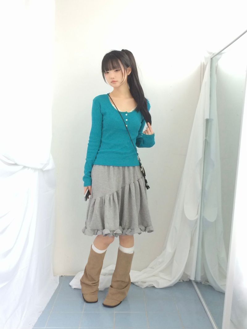 Flare cotton incision skirt