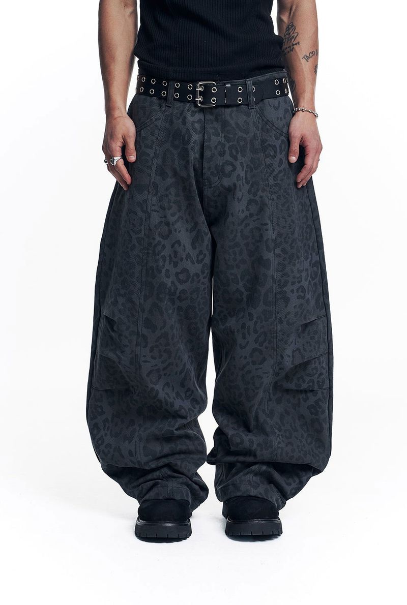 Curved Leopard Pants - Charcoal