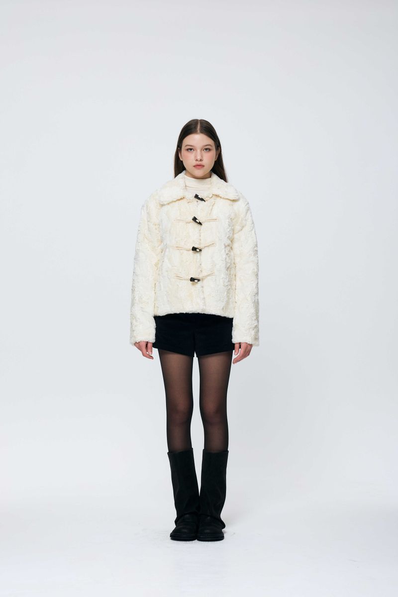ARIKIM（アリキム）の「COZY FUR JACKET / WHITE（Jackets/Outerwear）」