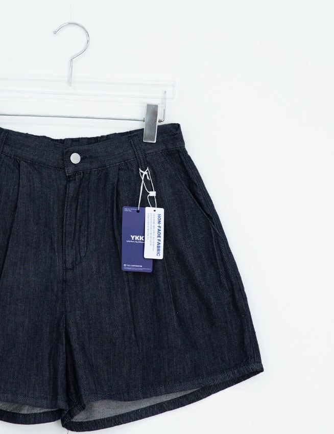 Cozy Nonfade Pintuck Back Banding Short Pants