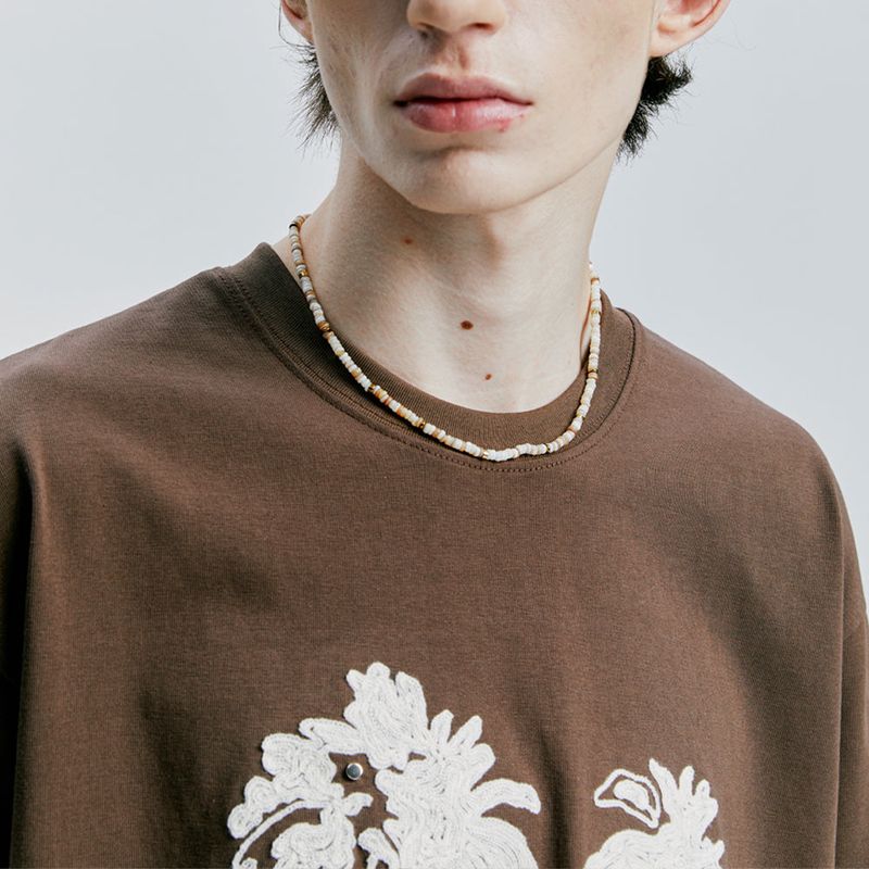 palm tree & eyelet chain needlework t-shirt brown