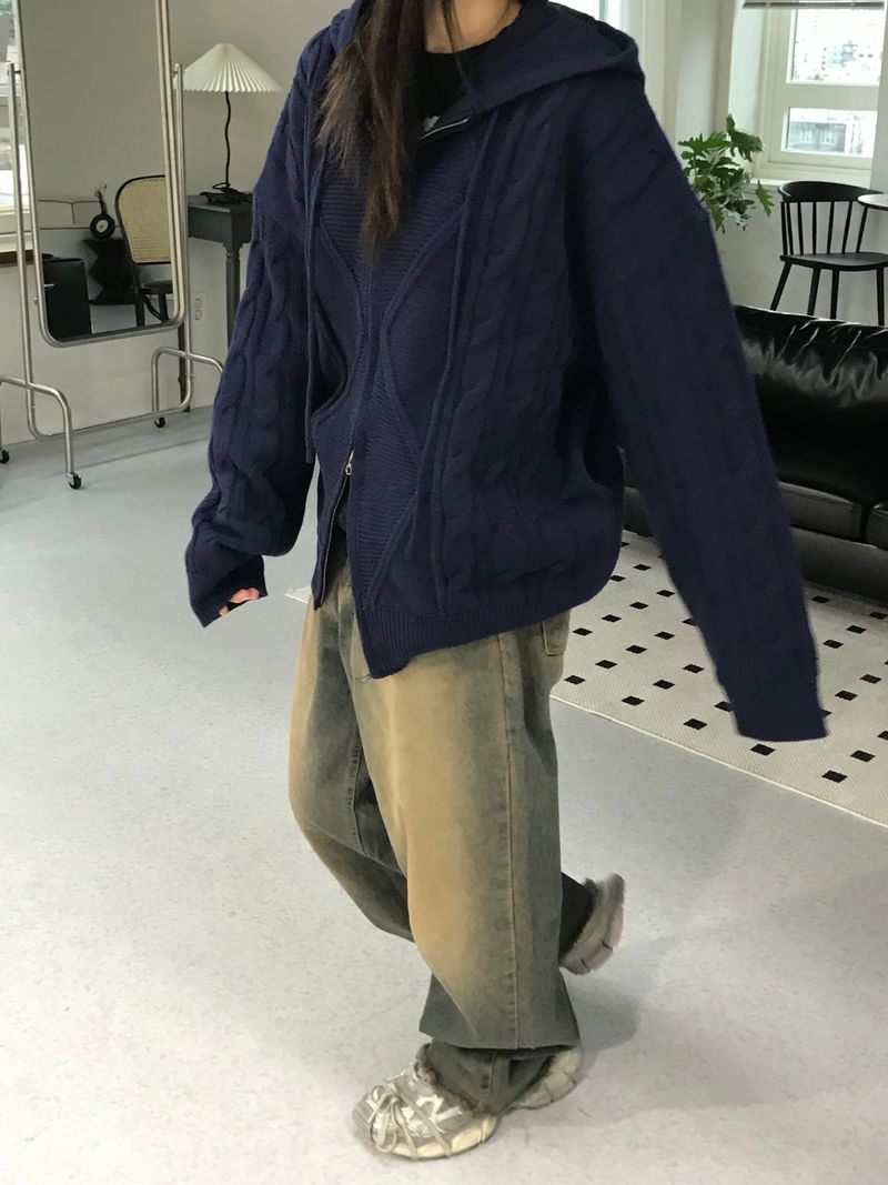 Millennial vintage wide denim