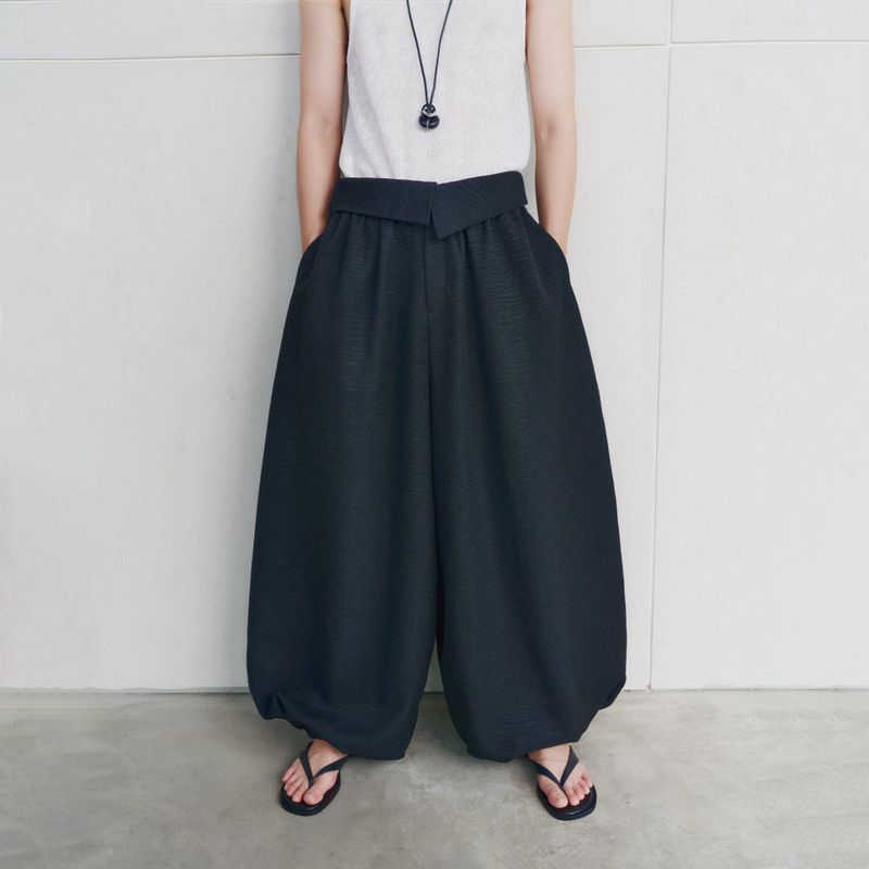 AIN（エイアイエヌ ）の「Kadan Pants（Pants）」