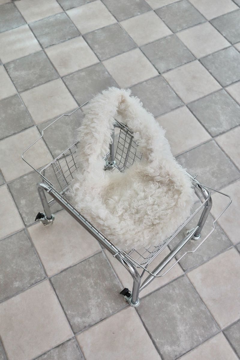 [MADE] ベベパピーバッグ (アイボリー) ファーバッグ