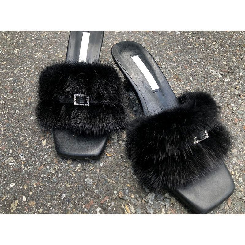 Gina Fur Heels