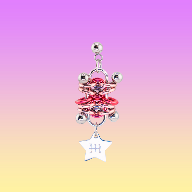 Miao Atelier（ミアオ アトリエ）の「ベノムピアス (PINK)（アクセサリー）」