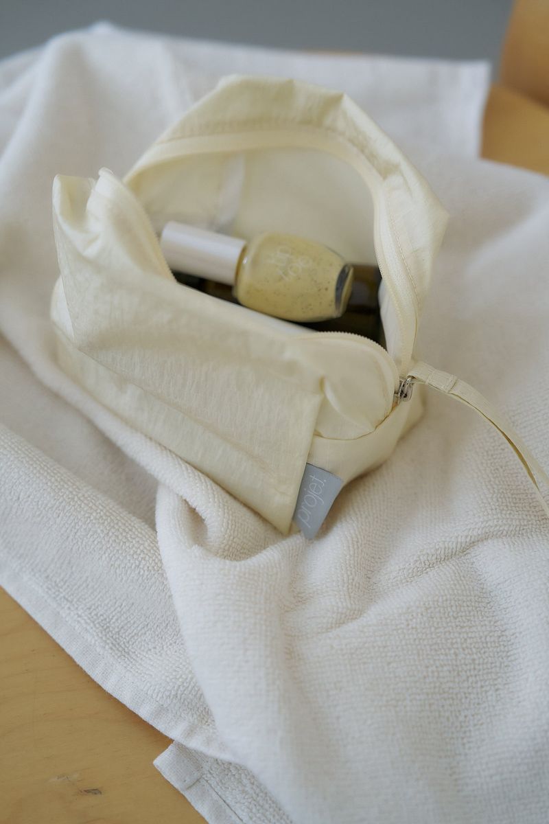 puff pouch (yellow_nylon)