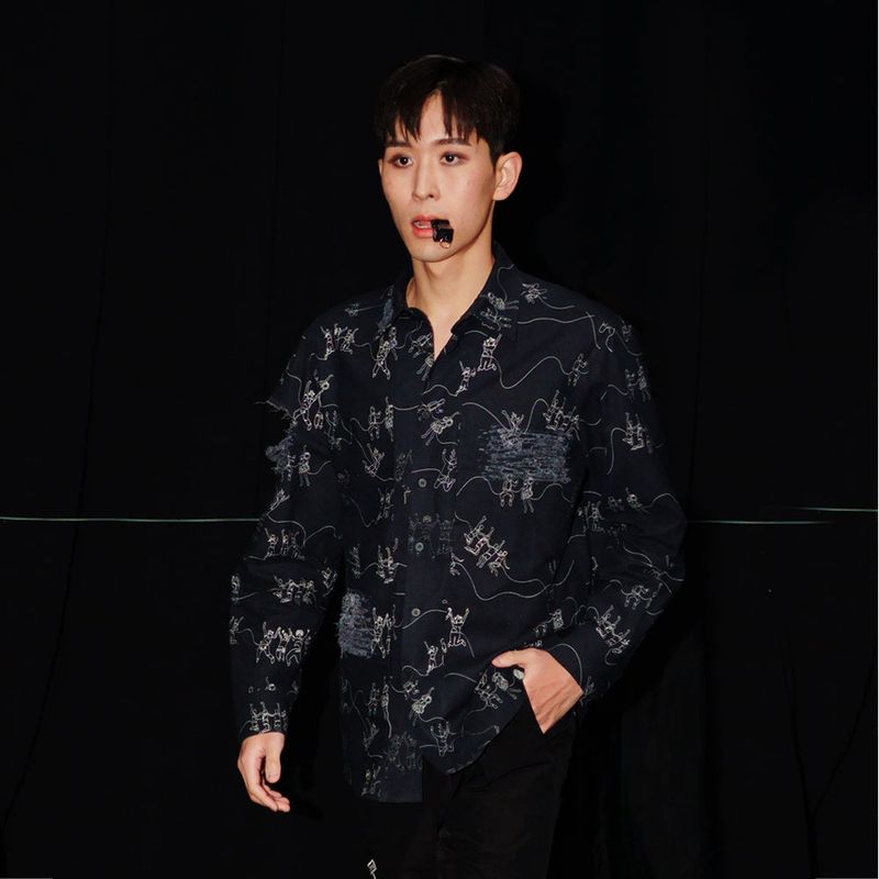 #whysocerealz!（ワイソーシリアルズ）の「Rejoice in Suffering Linen Shirt（Tops）」