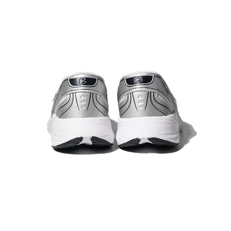 Patrobas Nomad Loafers White Silver