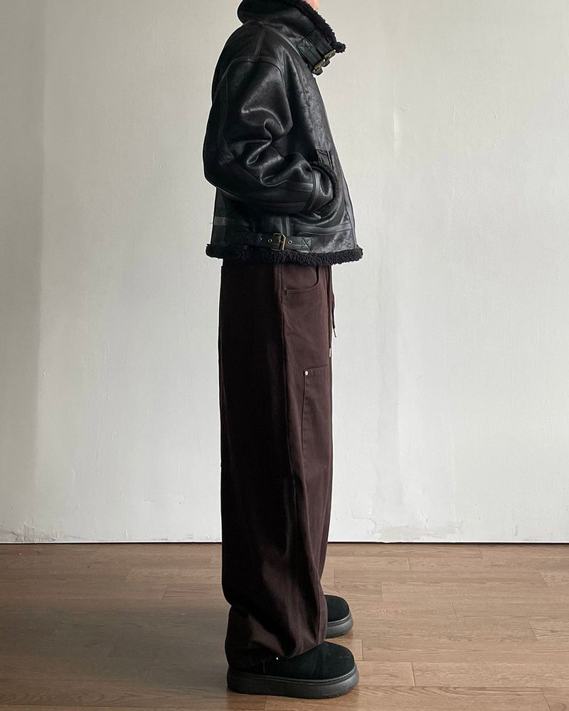 Dual Crop Leather Mustang