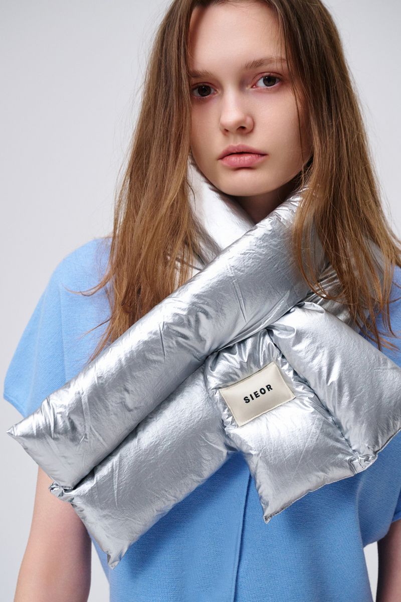 CUDDLY muffler_silver