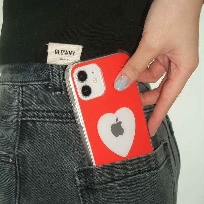 22haus（トゥートゥーハウス）の「heart hole case - red（Smartphone Accessories）」