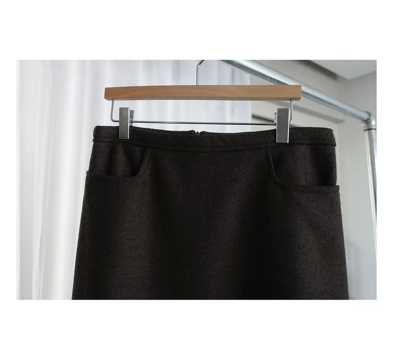 solitude wool skirt (2C)