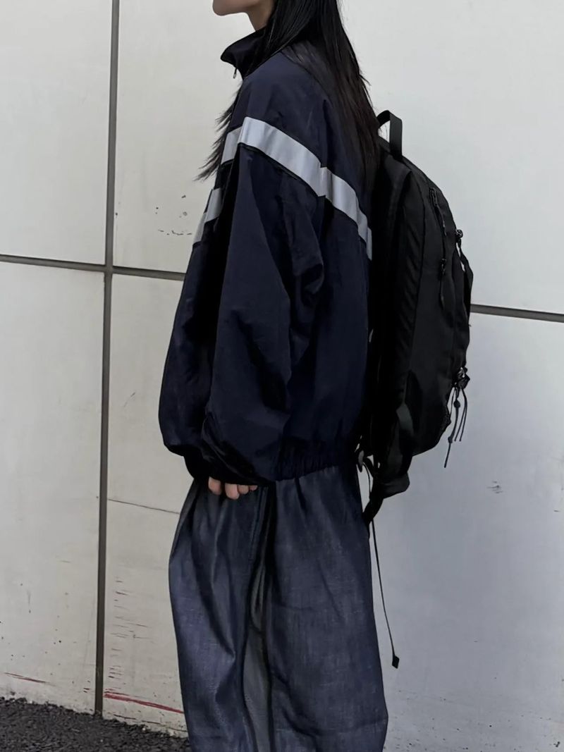 army v windbreaker