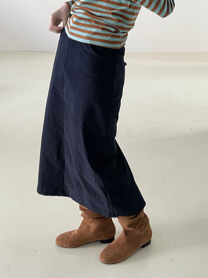 Remember corduroy long skirt 