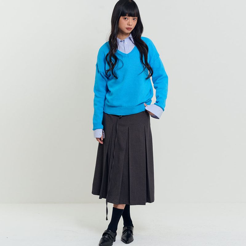 Spring V-Neck Knit