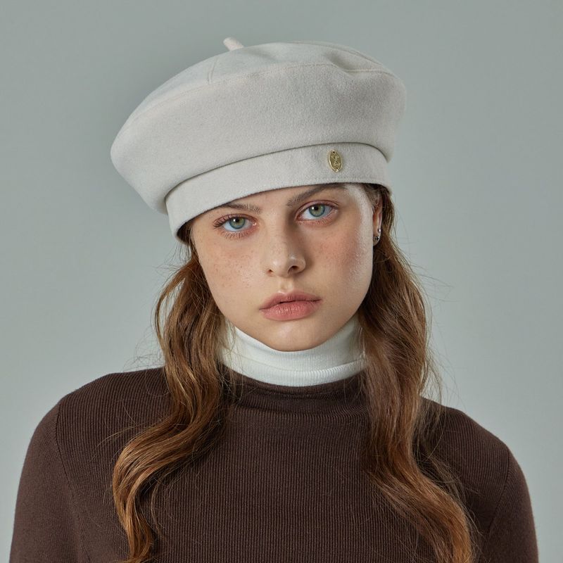 VA Curved Oval Metal Blended Beret  / Cream