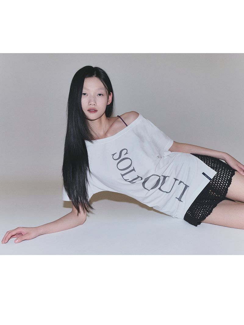 Soldout オフショルダー半袖Tシャツ