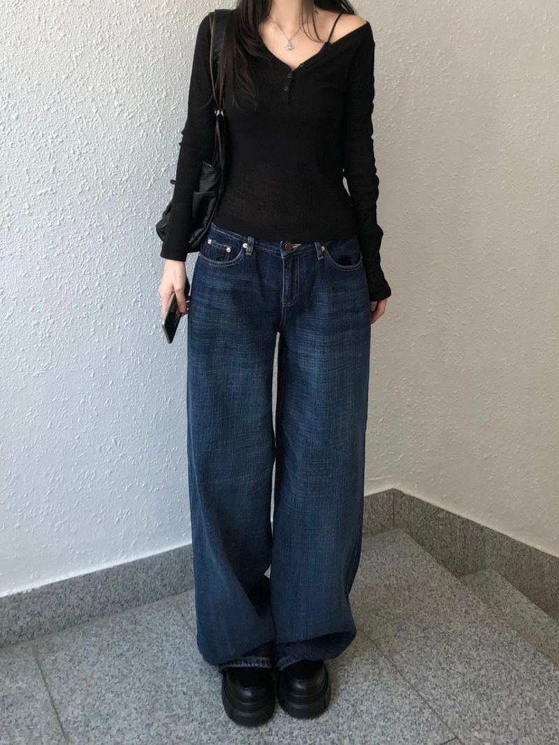 Kitten（キッテン）の「Indigo Low Rise Wide Denim Pants (one color)（Pants）」