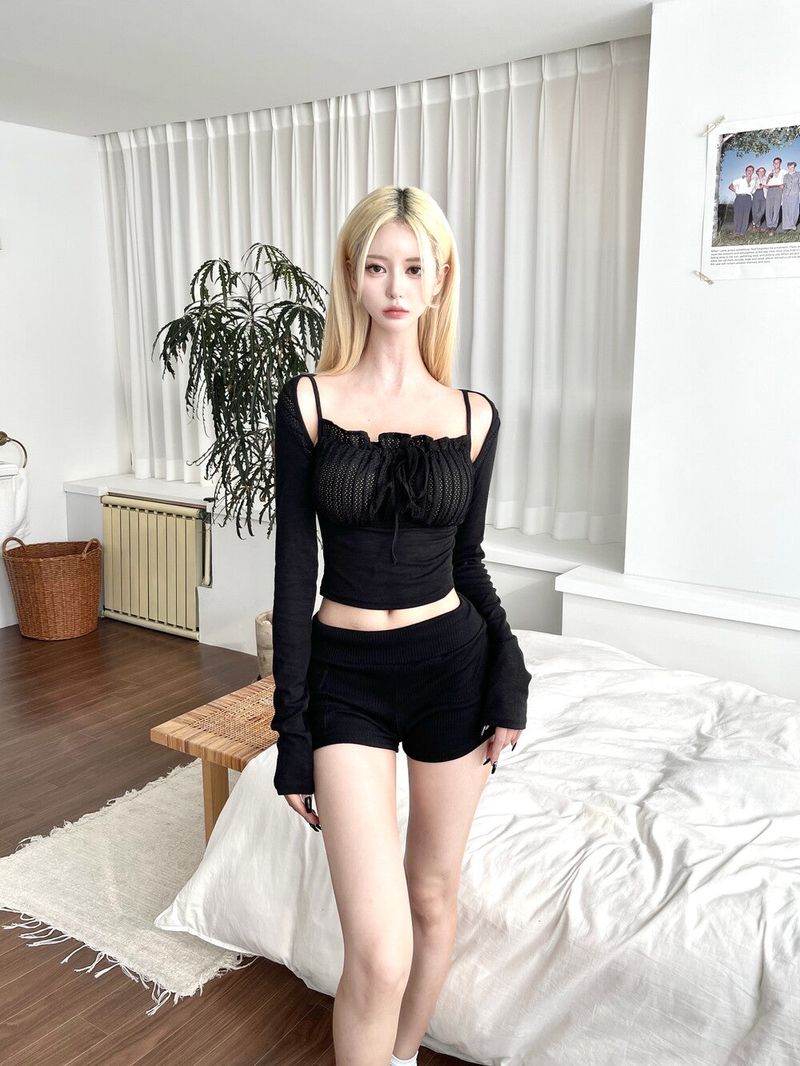 Seow（ソウ）の「1390. Grande punching ribbon set (2color)（Tops）」