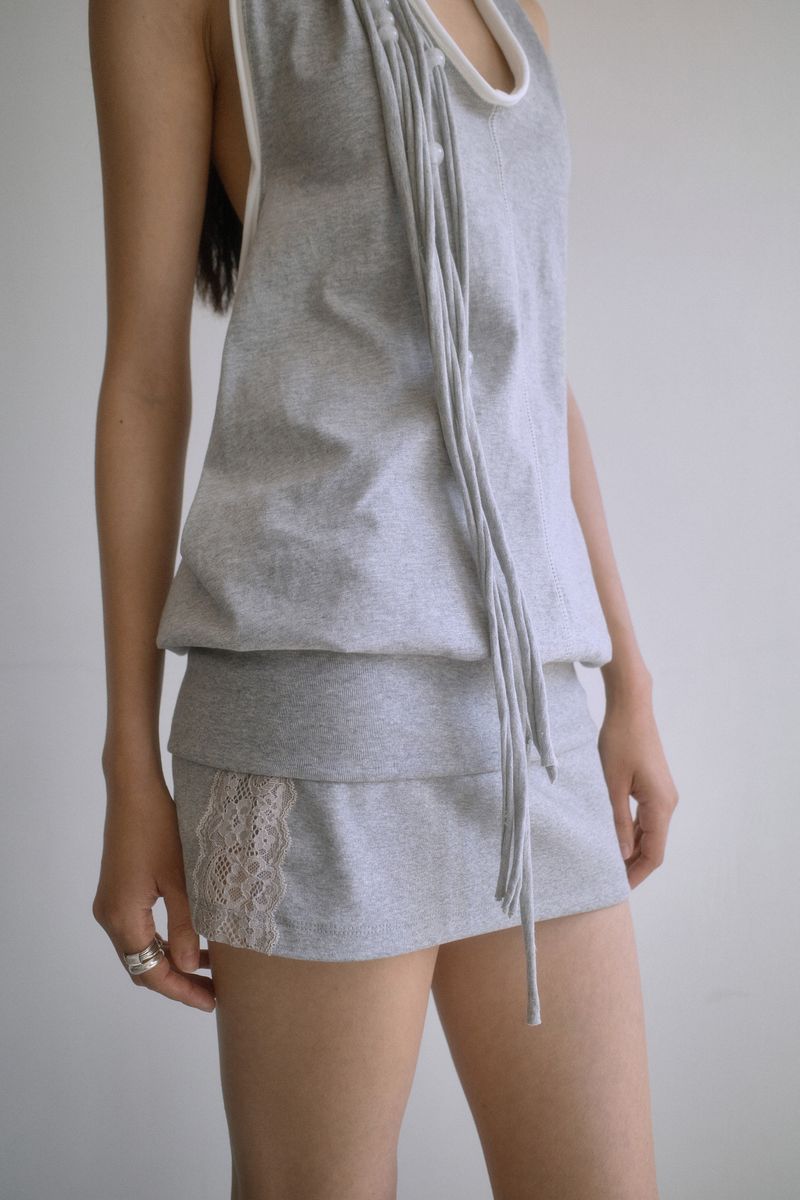 26SS★OPEN-BACK DRAPED HALTER TOP