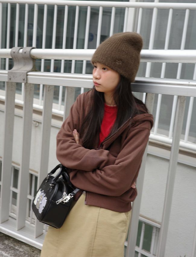HAIRY KNIT BEANIE (BROWN)