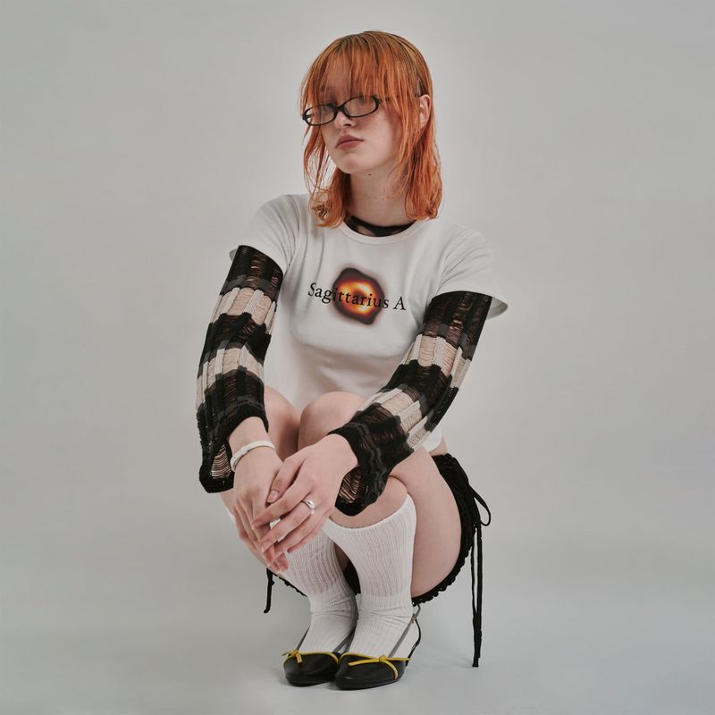 BLACK HOLE TEE