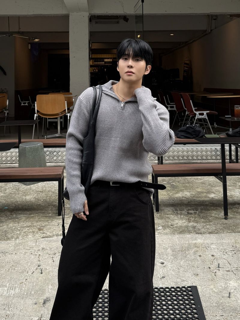 Tail hooded warmer knitwear