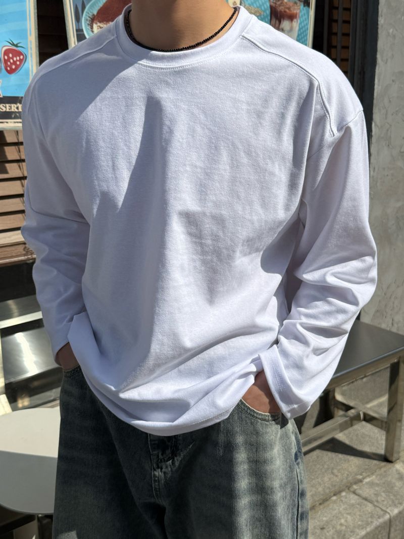 Broad shoulder cut line long sleeeve