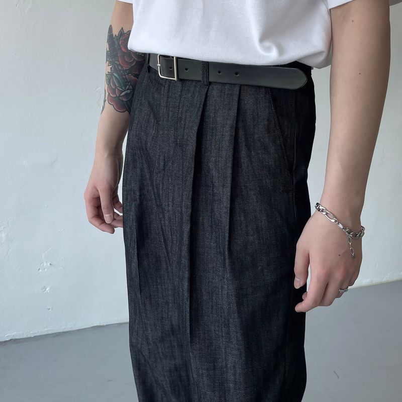 EV BOLN Pintuck Denim Slacks