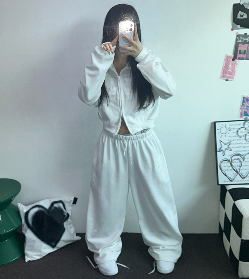 ストリートパッチフーディージップアップ🤎🤍🖤3COLOR