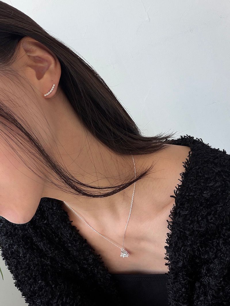 MOSXE（モスクス）の「[925silver] Under line cubic earring（Accessories）」